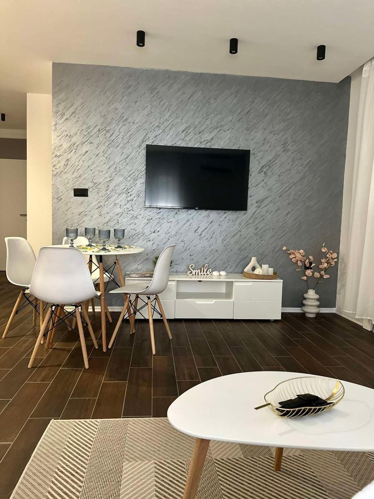 Villa Symphony モスタル エクステリア 写真
